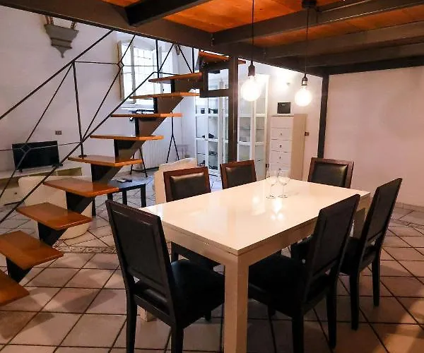 Sant'ambrogio Loft Apartment *