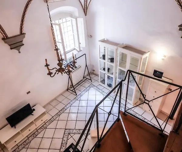 Sant'ambrogio Loft Apartment